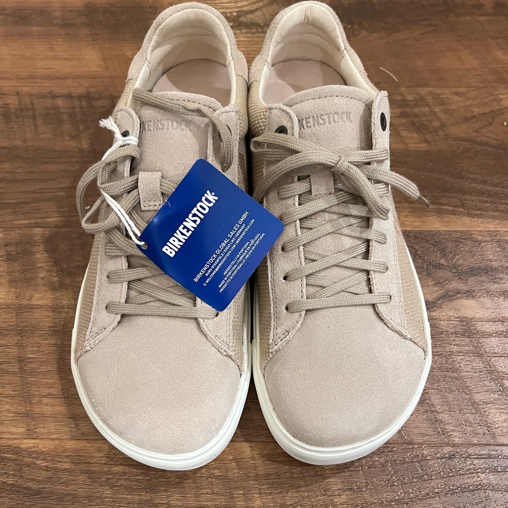 Birkenstock NWT nude tennis shoes. Sz 42